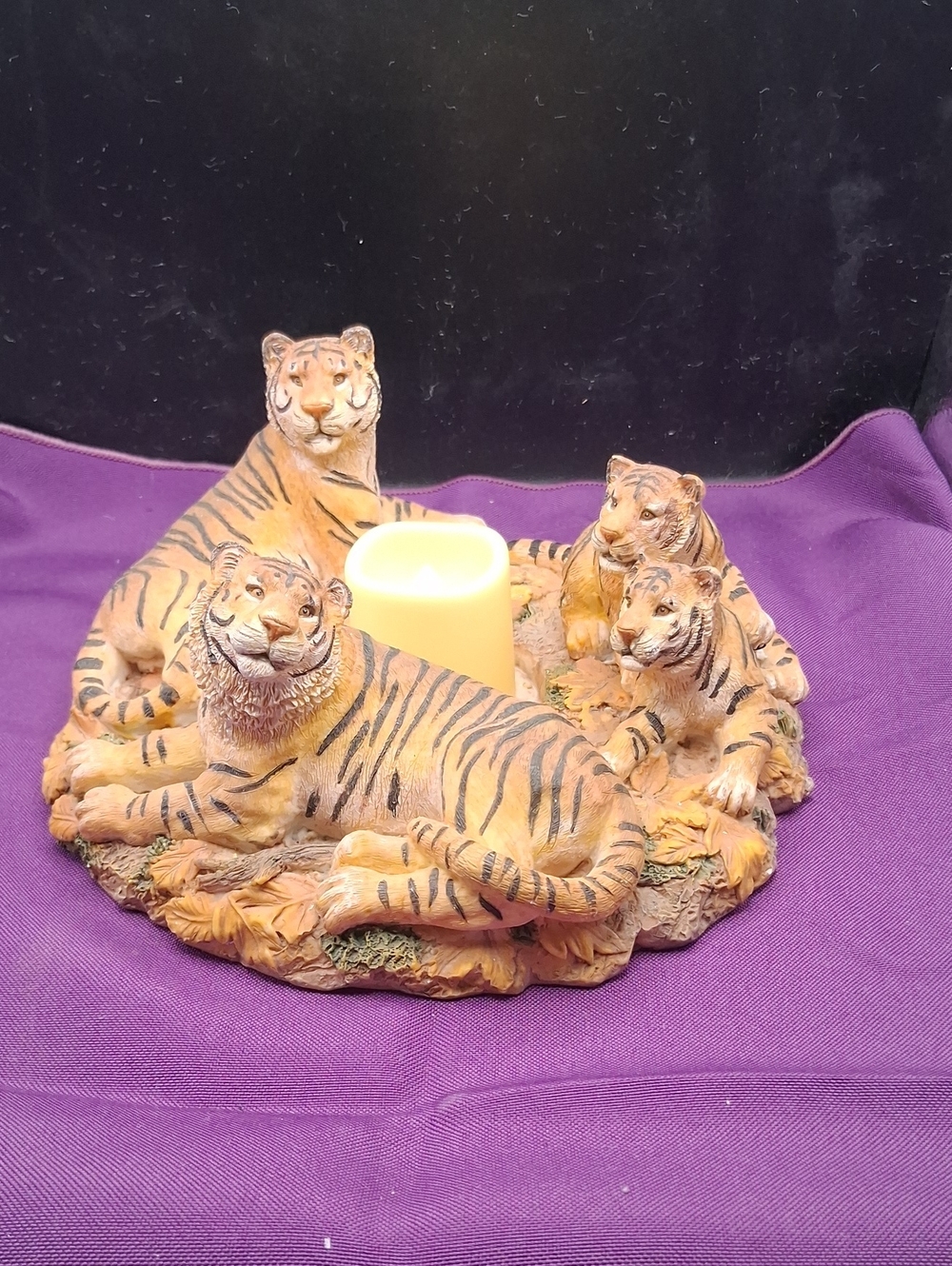 Handcrafted Tiger Family Decorative Candle Holder